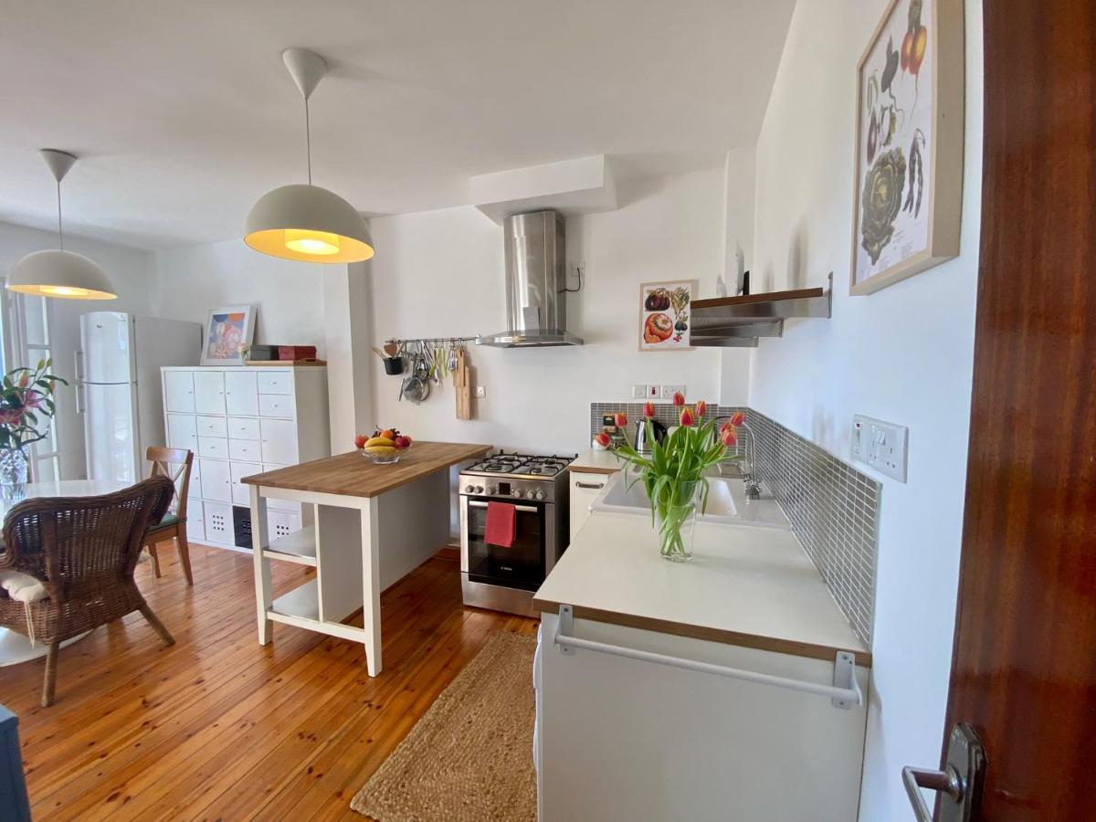 Liberty House - Central Two Bedroom Apartments Никосия Экстерьер фото